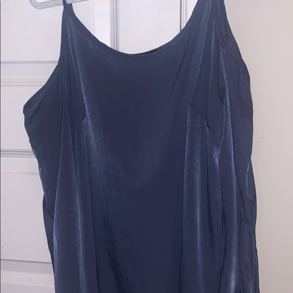 Light grey blue cut out top